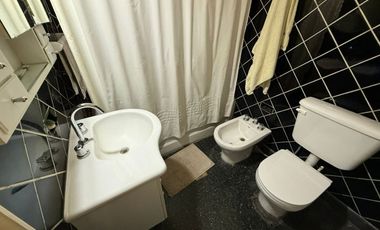 CHALET EN ALQUILER. 3 HABITACIONES, 2 BAÑOS.POCITO