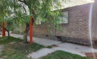 CASA DE 2 HABITACIONES. BARRIO AMISTAD. CHIMBAS