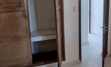 CASA APTA A CREDITO EN CALLE SANTA FE Y ABERASTAIN