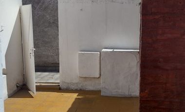 CASA APTA A CREDITO EN CALLE SANTA FE Y ABERASTAIN