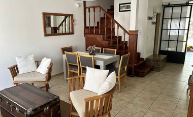 DUPLEX 4 AMB EN VENTA EN VILLA ADELINA CON JARDIN