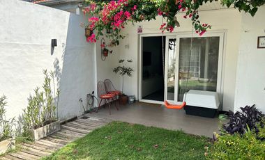 DUPLEX 4 AMB EN VENTA EN VILLA ADELINA CON JARDIN