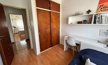 DUPLEX 4 AMB EN VENTA EN VILLA ADELINA CON JARDIN