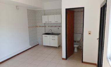 PH de 2 ambientes en Valentín Alsina - Cochera