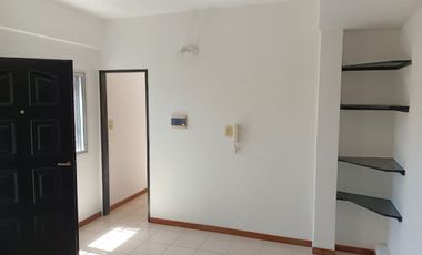 PH de 2 ambientes en Valentín Alsina - Cochera