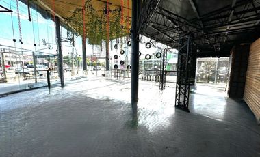 ALQUILER DE LOCAL COMERCIAL VIDRIADO EN HAEDO