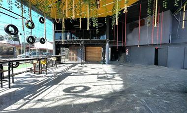 ALQUILER DE LOCAL COMERCIAL VIDRIADO EN HAEDO
