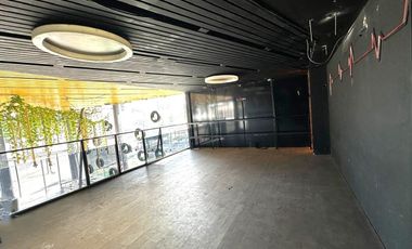 ALQUILER DE LOCAL COMERCIAL VIDRIADO EN HAEDO