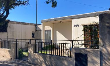 CASA EN VENTA EN BRAGADO