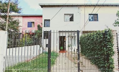 DÚPLEX EN VENTA CON RENTA, EN BARRIO TSUJI