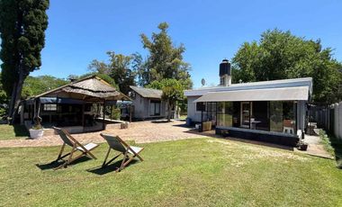 VENTA CASA QUINTA + CASA CASEROS  LA REJA MORENO
