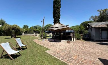 VENTA CASA QUINTA + CASA CASEROS  LA REJA MORENO