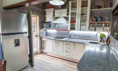 VENTA CASA QUINTA + CASA CASEROS  LA REJA MORENO
