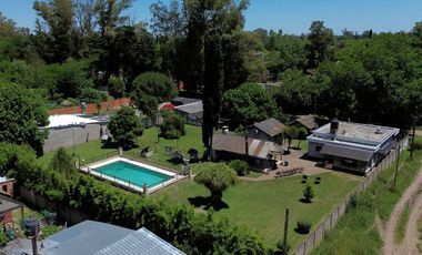 VENTA CASA QUINTA + CASA CASEROS  LA REJA MORENO