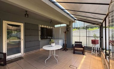 VENTA CASA QUINTA + CASA CASEROS  LA REJA MORENO