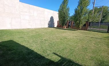 Venta de casa a estrenar con pileta Villa Ramallo