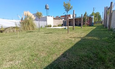 Venta de casa a estrenar con pileta Villa Ramallo