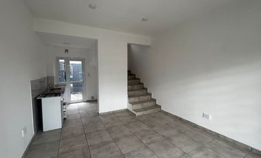 DUPLEX 1 DORMITORIO EN ALQUILER, PLOTTIER