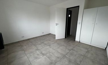 DUPLEX 1 DORMITORIO EN ALQUILER, PLOTTIER
