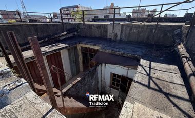 Local comercial en venta – Arturo Illia – 1750 m²