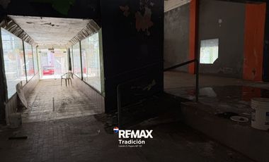 Local comercial en venta – Arturo Illia – 1750 m²