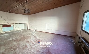 Local comercial en venta – Arturo Illia – 1750 m²