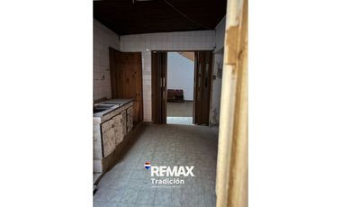 Casa 3 dorm. en venta – Sáenz Peña – 2 locales