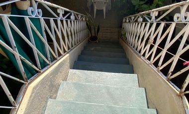 VENTA 2 CASAS DE 3 AMB CON COCHERA - V.ALSINA