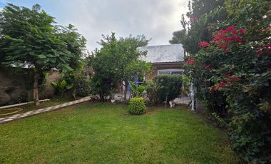 Venta Casa 5 ambientes con parque, quincho y parrilla en San Miguel