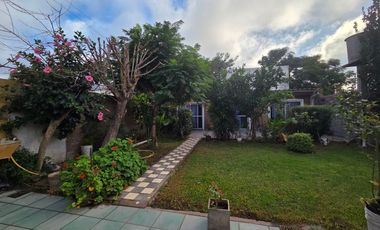 Venta Casa 5 ambientes con parque, quincho y parrilla en San Miguel