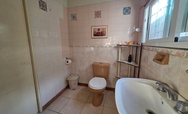 Venta Casa 5 ambientes con parque, quincho y parrilla en San Miguel