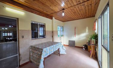 Venta Casa 5 ambientes con parque, quincho y parrilla en San Miguel