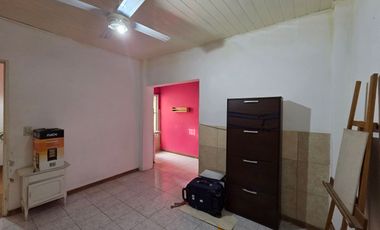 Venta Casa 5 ambientes con parque, quincho y parrilla en San Miguel