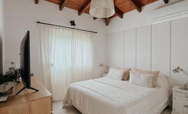 Casa en alquiler, tres dormitorios, Campo de Vuelo