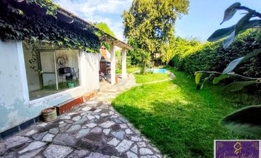 Casa en venta c/ cochera en Hurlingham