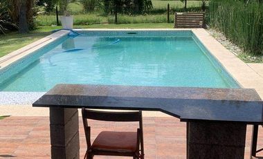 Casa en venta c/ cochera en General Rodríguez