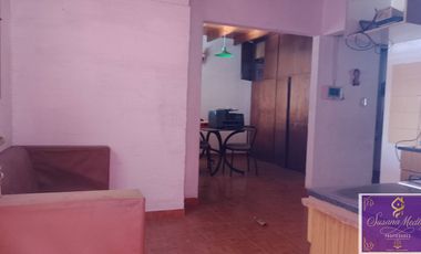 ** OPORTUNIDAD ** Casa en venta c/ cochera en Hurlingham