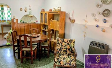 Casa en venta  en Hurlingham zona Barrio Cartero