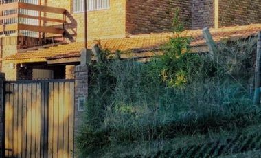 Casa en venta c/ cochera en Hurlingham