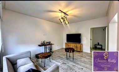 Casa en venta c/ cochera en Hurlingham