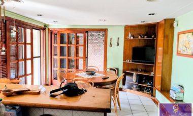 IMPORTANTE CHALET  VENTA HURLIGHAM * ZONA ESTRATEGICA MULT. DESTINOS *
