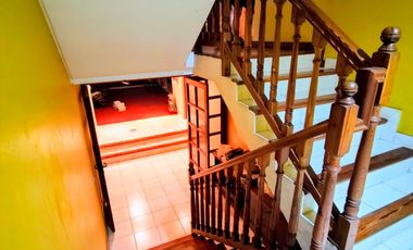 IMPORTANTE CHALET  VENTA HURLIGHAM * ZONA ESTRATEGICA MULT. DESTINOS *
