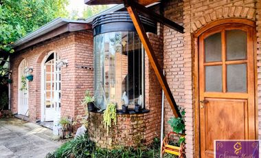 IMPORTANTE CHALET  VENTA HURLIGHAM * ZONA ESTRATEGICA MULT. DESTINOS *