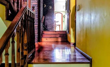IMPORTANTE CHALET  VENTA HURLIGHAM * ZONA ESTRATEGICA MULT. DESTINOS *