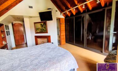 IMPORTANTE CHALET  VENTA HURLIGHAM * ZONA ESTRATEGICA MULT. DESTINOS *