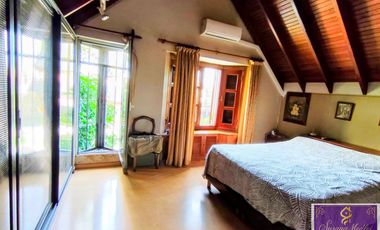 IMPORTANTE CHALET  VENTA HURLIGHAM * ZONA ESTRATEGICA MULT. DESTINOS *