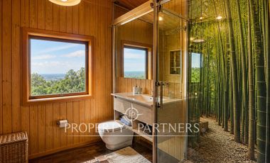 Espectacular casa en parcela con vista panorámica al Lago Rupanco