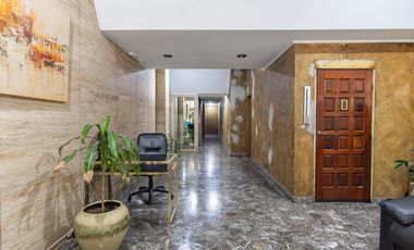 Venta depto. semipiso 3 ambientes Caballito Norte/ Cochera /2 balcones/2 baños