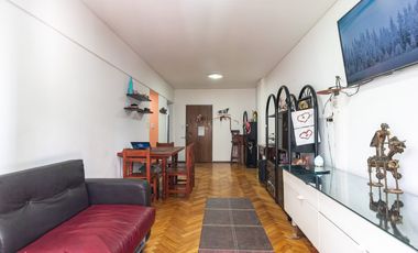 Venta depto. semipiso 3 ambientes Caballito Norte/ Cochera /2 balcones/2 baños