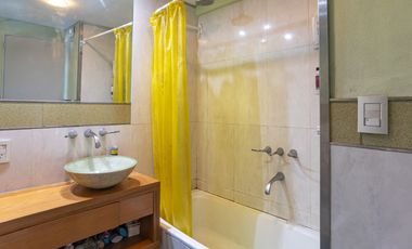Venta depto. semipiso 3 ambientes Caballito Norte/ Cochera /2 balcones/2 baños